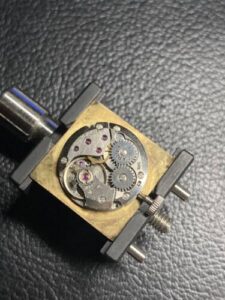 カルティエタンク手巻き　オーバーホールしました